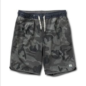 Vuori camo Banks shorts